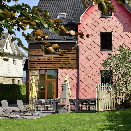 Villa Spacious In Sourbrodt With Sauna