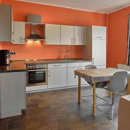 Spacious In Sourbrodt With Sauna Waimes