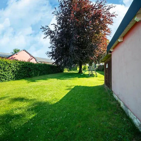 Vila Spacious In Sourbrodt With Sauna