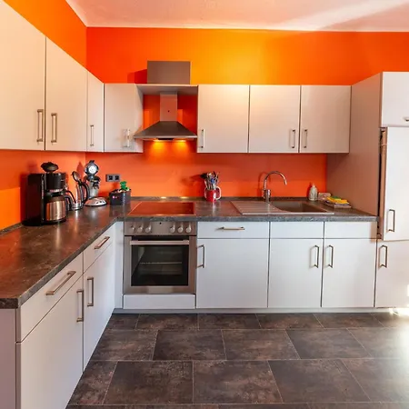 Spacious In Sourbrodt With Sauna Vila