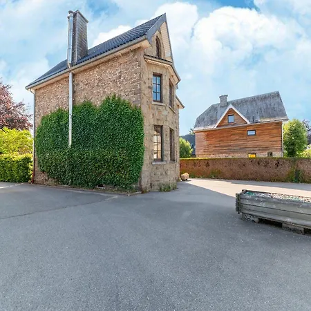 Spacious In Sourbrodt With Sauna Waimes